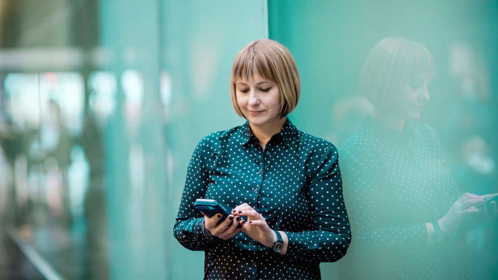 Telephone interpreting via smartphone